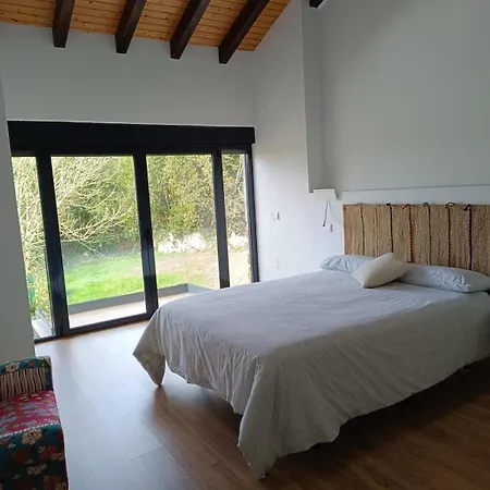 בית נופש Casa Con Jardin En